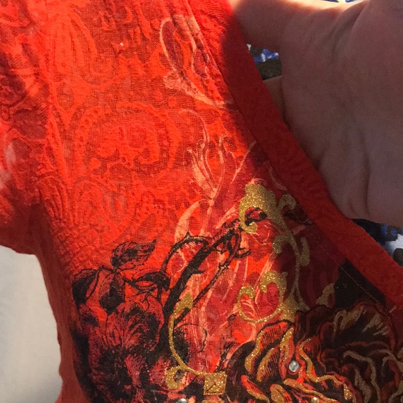 Orange shirt - Picture 3 of 6